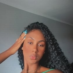 Foto de Annie Preta 100 ao vivo na webcam