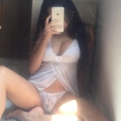 Foto de Anny C ao vivo na webcam