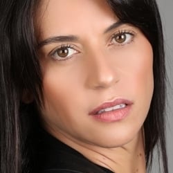 Foto de Antonela 25 ao vivo na webcam