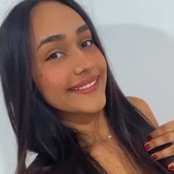 Foto de Antonella Prado ao vivo na webcam