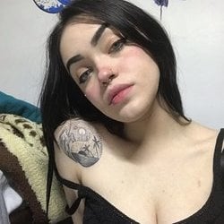 Foto de Aquamarines Zz ao vivo na webcam