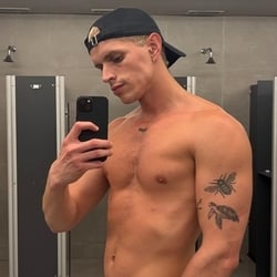 Foto de Arcanjo Dot ao vivo na webcam