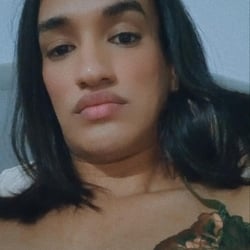 Foto de Arielly Goiana ao vivo na webcam