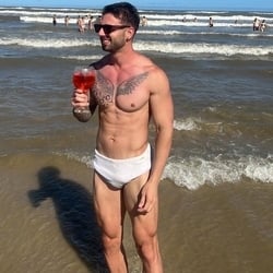 Foto de Arthur Corrêa ao vivo na webcam