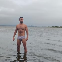 Foto de Arthur Miotto ao vivo na webcam