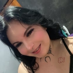 Foto de Aw Dudah ao vivo na webcam