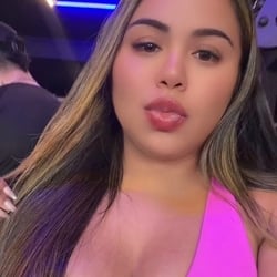 Foto de Ayarla 777 ao vivo na webcam