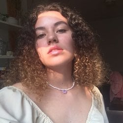 Foto de Ayla Fiore ao vivo na webcam