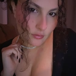 Foto de Ayra Mattos ao vivo na webcam