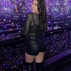 Foto de Ayumi Babe ao vivo na webcam