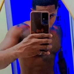 Foto de B Borges ao vivo na webcam