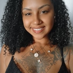 Foto de B Witch - videos sexo ao vivo Sexo ao Vivo