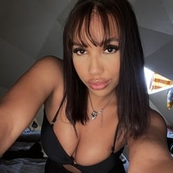 Foto de Babe Bru 25 ao vivo na webcam