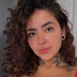 Foto de Babe Lety ao vivo na webcam