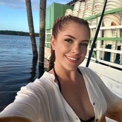 Foto de Babuh Ruivinha ao vivo na webcam