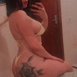 Foto de Baby Hoot ao vivo na webcam