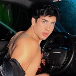 Foto de Baby Lucca ao vivo na webcam