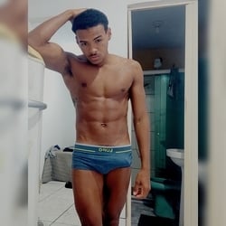 Foto de Bahiano 17 ao vivo na webcam