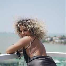 Foto de Baiana Oxe ao vivo na webcam