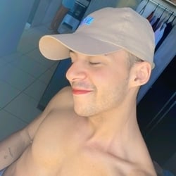 Foto de Baianin Dot 93 ao vivo na webcam