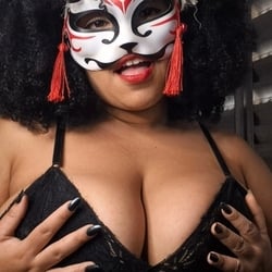 Foto de Banana Chup ao vivo na webcam