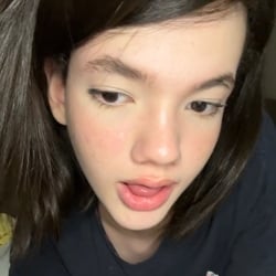 Foto de Beca Konrad ao vivo na webcam