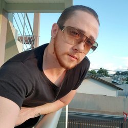 Foto de Beijamiin ao vivo na webcam