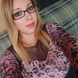 Foto de Bela 19 ao vivo na webcam