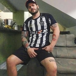 Foto de Bele Tattoo ao vivo na webcam