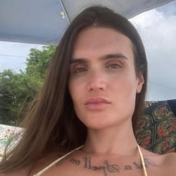 Foto de Bella Berry ao vivo na webcam