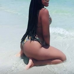 Foto de Bella Lua 98 ao vivo na webcam