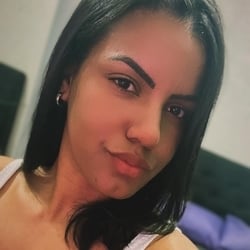 Foto de Bella Missandei ao vivo na webcam