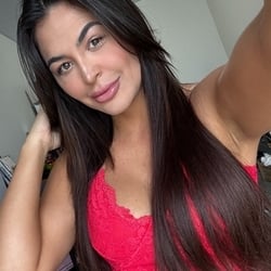 Foto de Bella Morena Rea - videos sexo ao vivo Sexo ao Vivo