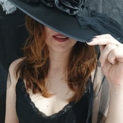 Foto de Bella Sexwife ao vivo na webcam