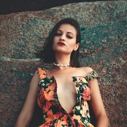 Foto de Bellatrix Bátory ao vivo na webcam