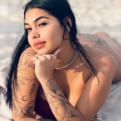 Foto de Bely 21 - videos sexo ao vivo Sexo ao Vivo