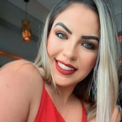 Foto de Bia Bianquinha ao vivo na webcam
