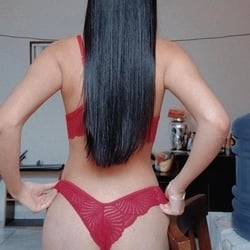 Foto de Bia Brazzi ao vivo na webcam