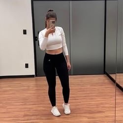 Foto de Bia Dos Santos ao vivo na webcam