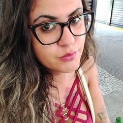 Foto de Bia Galis ao vivo na webcam