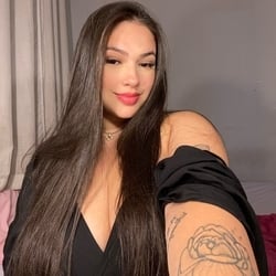 Foto de Bianca Cantão ao vivo na webcam