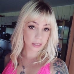 Foto de Bianca Tonini ao vivo na webcam