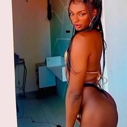 Foto de Black Doll ao vivo na webcam