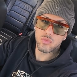 Foto de Boy 7 ao vivo na webcam