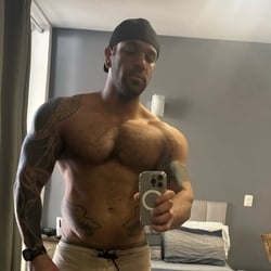 Foto de Boy Hot 22cm ao vivo na webcam