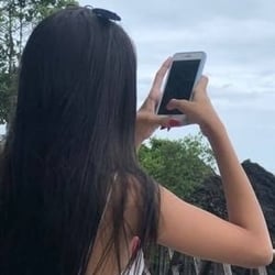 Foto de Paloma Casttro ao vivo na webcam