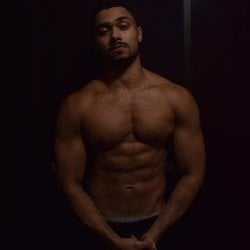 Foto de Brian Aries ao vivo na webcam