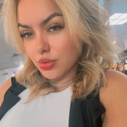 Foto de Briene ao vivo na webcam