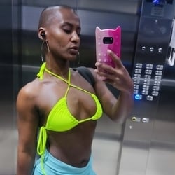 Foto de Bru Maravilhosa ao vivo na webcam