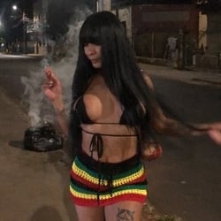 Foto de Bruna 2424 ao vivo na webcam